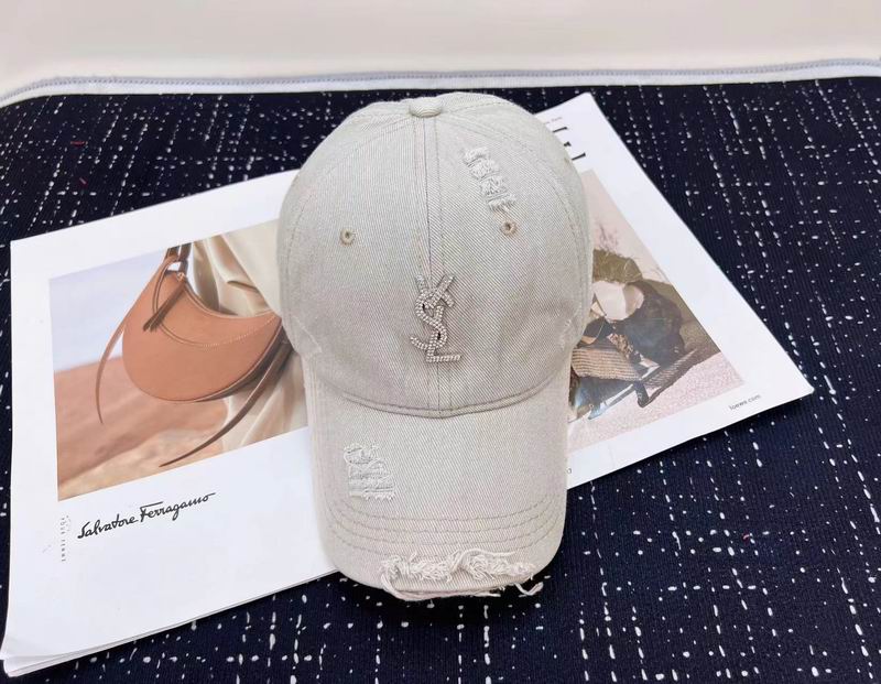 YSL cap dx (616)