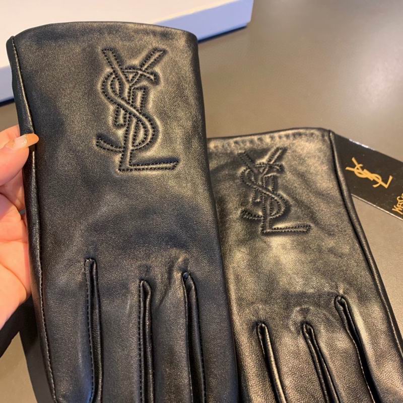 YSL gloves M L 99 (3)