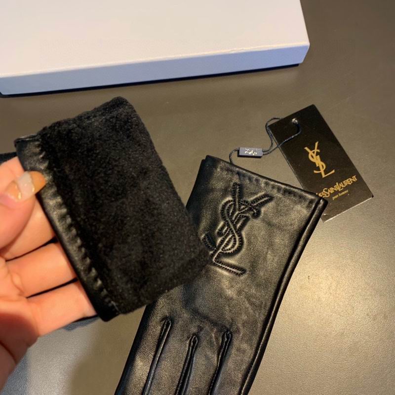 YSL gloves M L 99 (5)