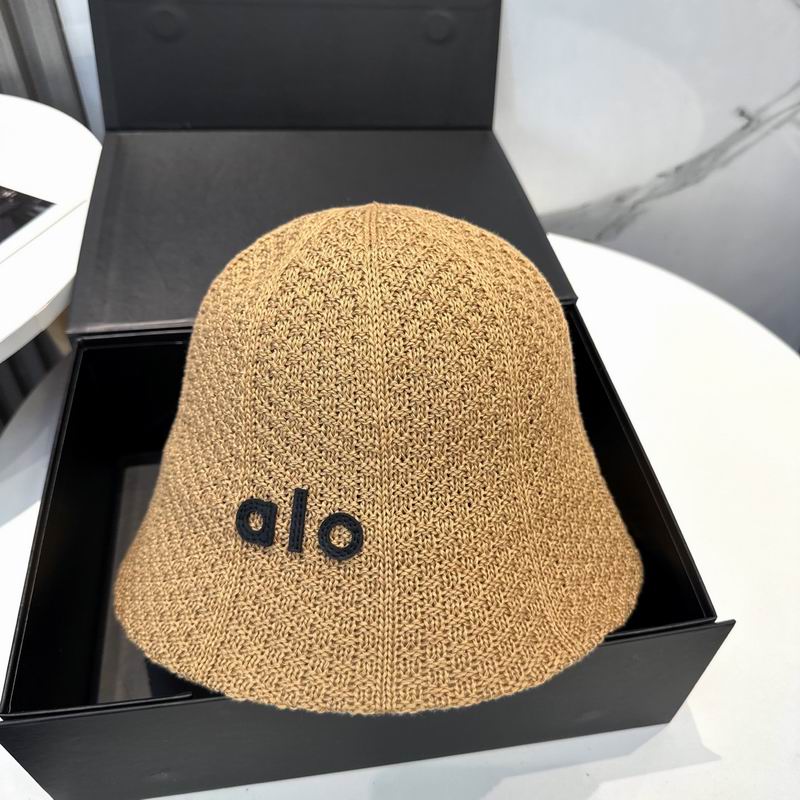 Alo top hat (394)