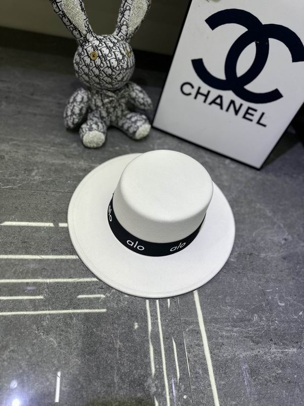 Alo top hat dx (281)