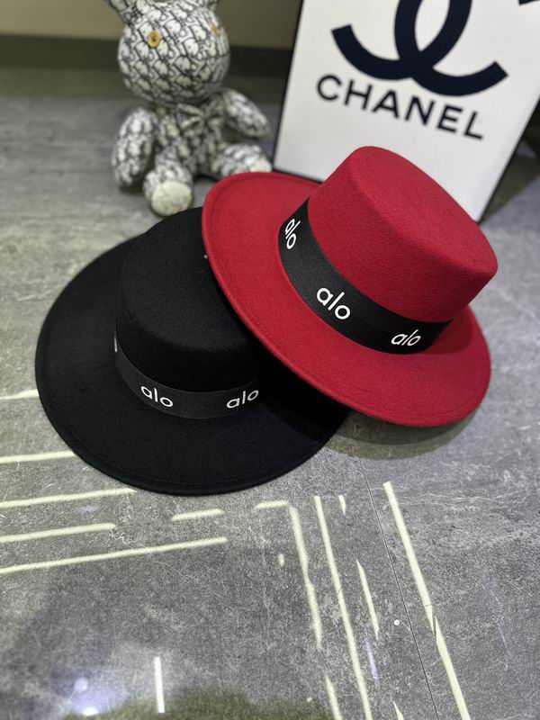 Alo top hat dx (290)