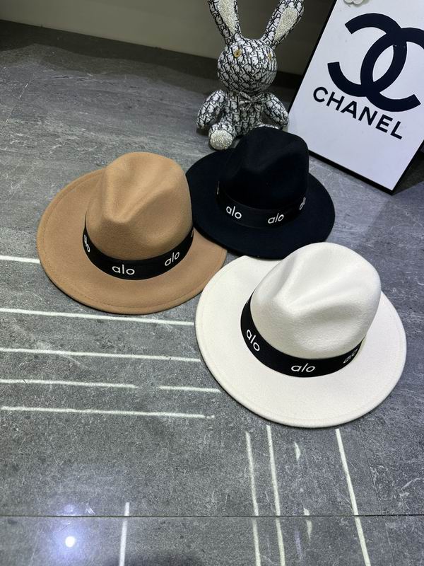 Alo top hat dx (405)