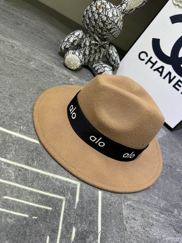 Alo top hat dx (408)