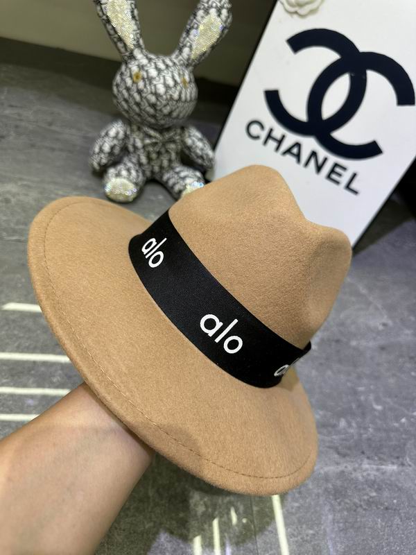 Alo top hat dx (409)