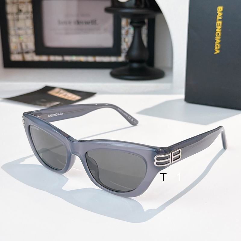 BALENCIAGA BB0430S 54 19-140 a04