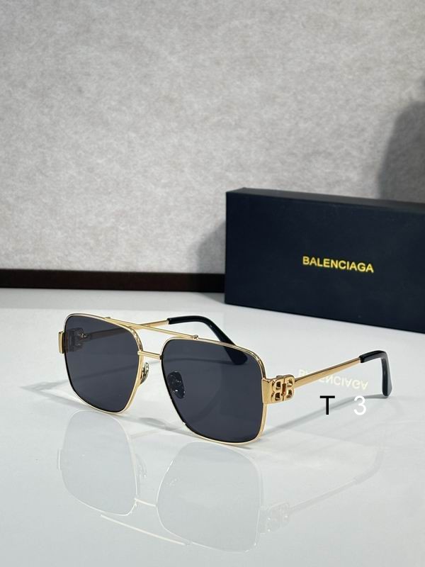 Balenciaga BB04001 61 14-143 c04