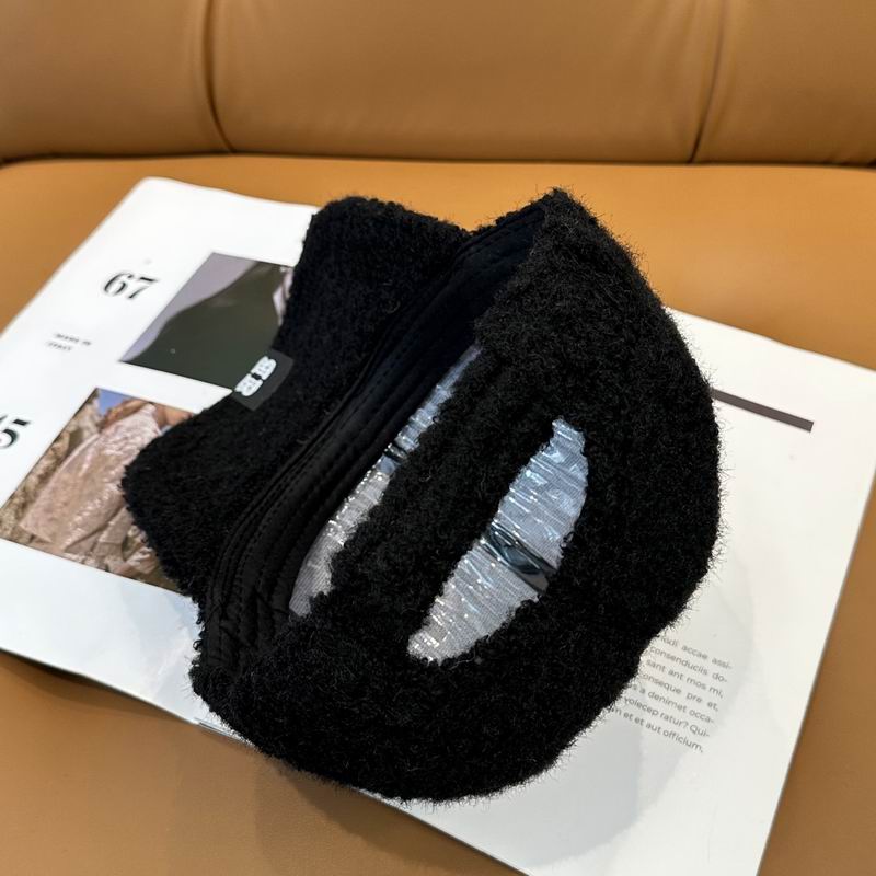 Balenciaga Cap (1425)