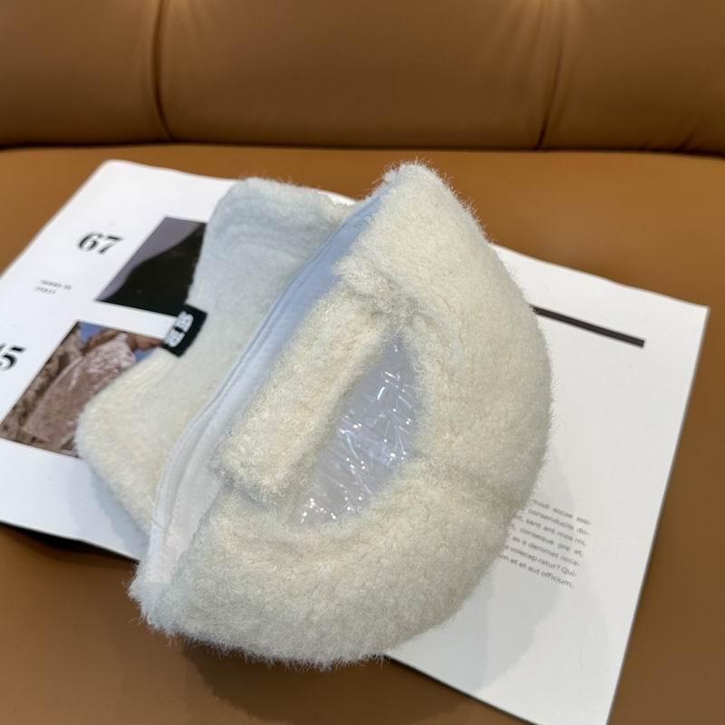 Balenciaga Cap (1461)