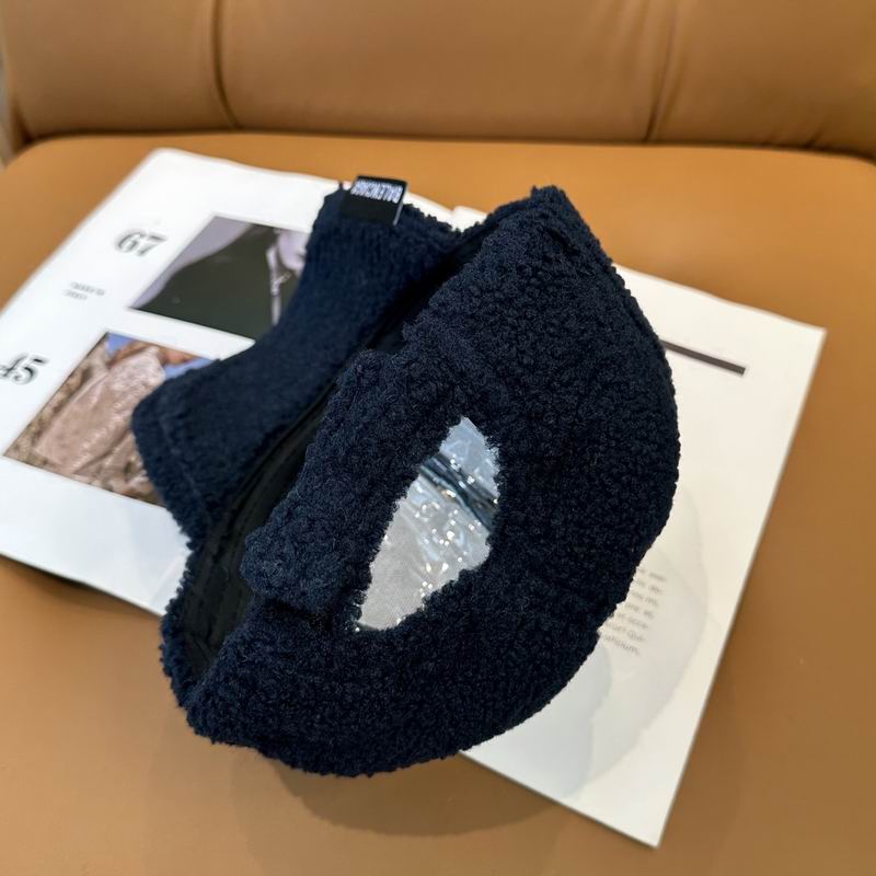 Balenciaga Cap (1480)