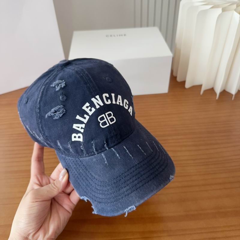Balenciaga Cap (272)