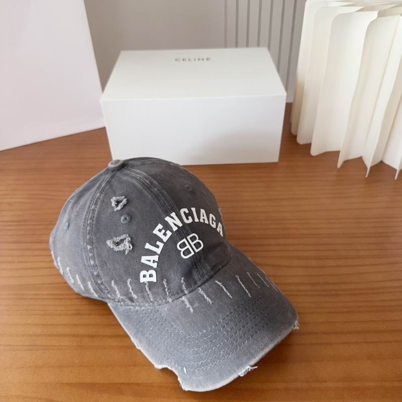Balenciaga Cap (300)