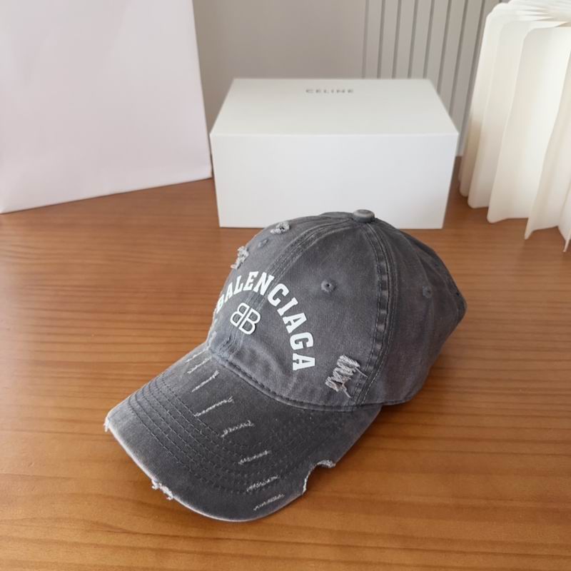 Balenciaga Cap (302)