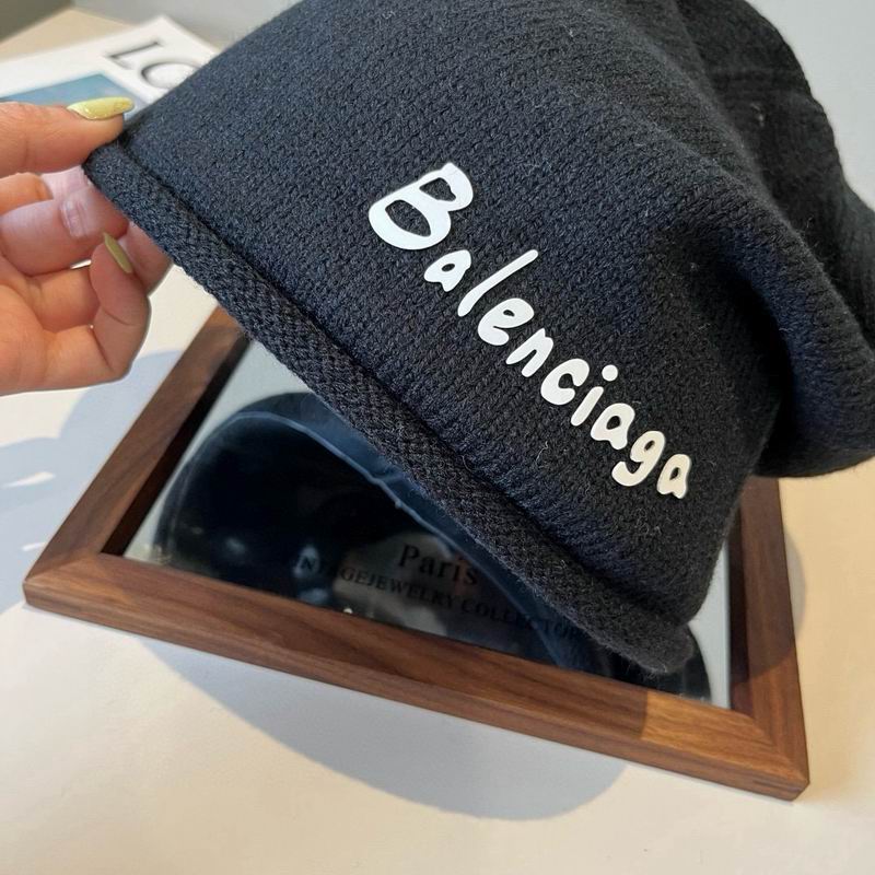 Balenciaga Hat (1907)