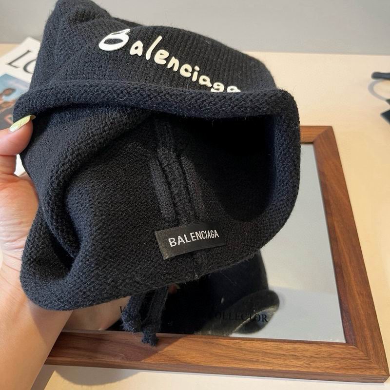 Balenciaga Hat (1911)