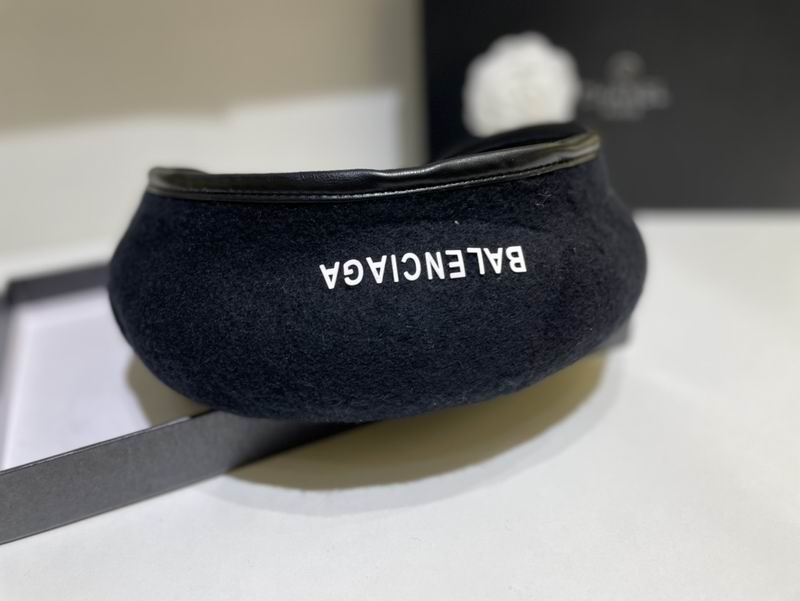 Balenciaga beret dx (127)