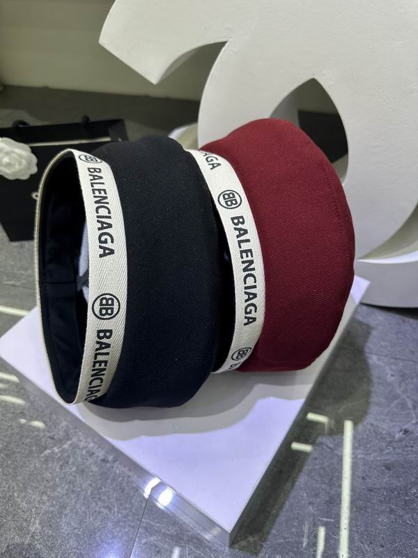 Balenciaga beret dx (225)