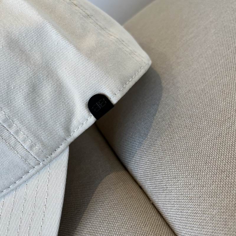Balenciaga cap (1010)