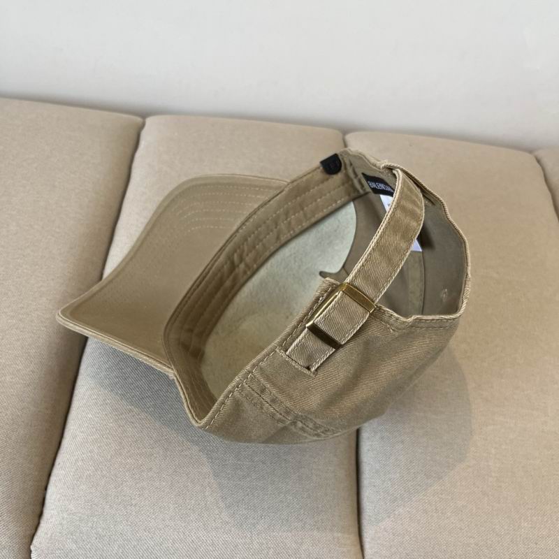 Balenciaga cap (1015)