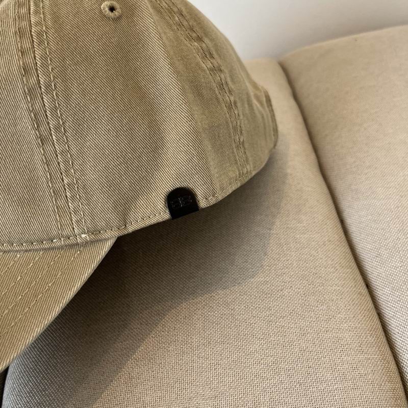 Balenciaga cap (1017)