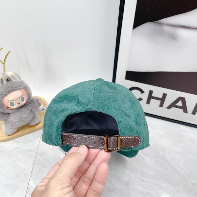 Brunello Cucinelli Cap dx (380)