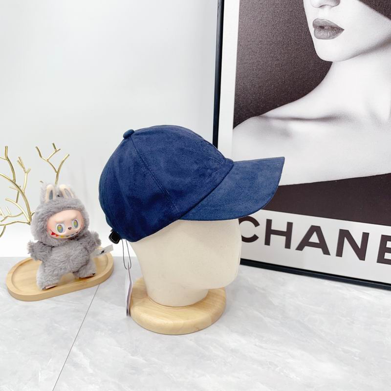 Brunello Cucinelli Cap dx (412)