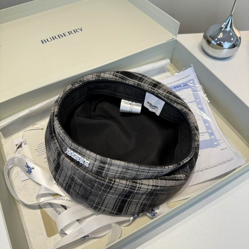 Burberry Beret (74)
