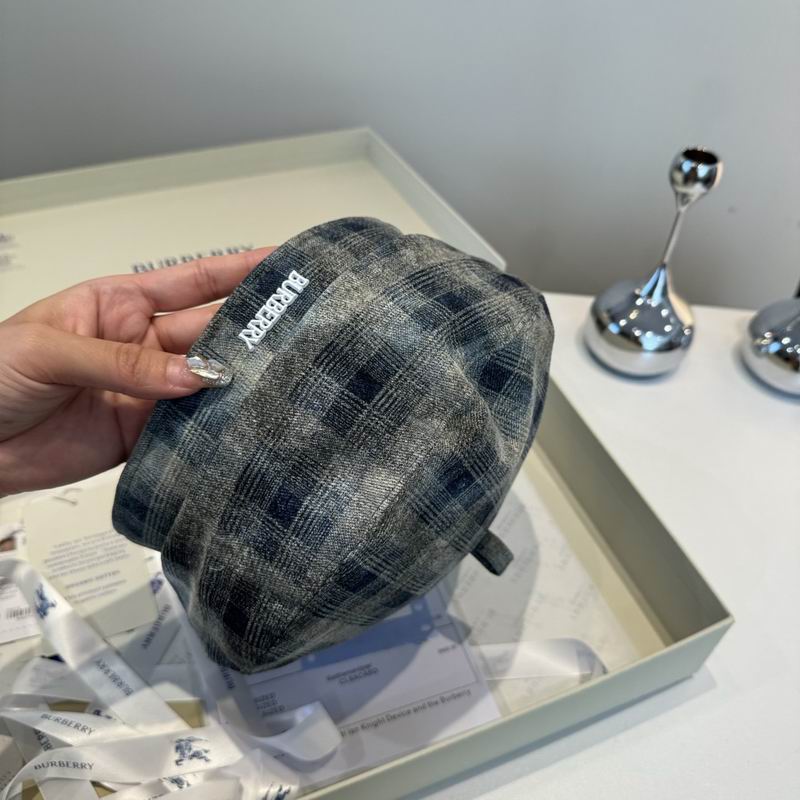 Burberry Beret (87)
