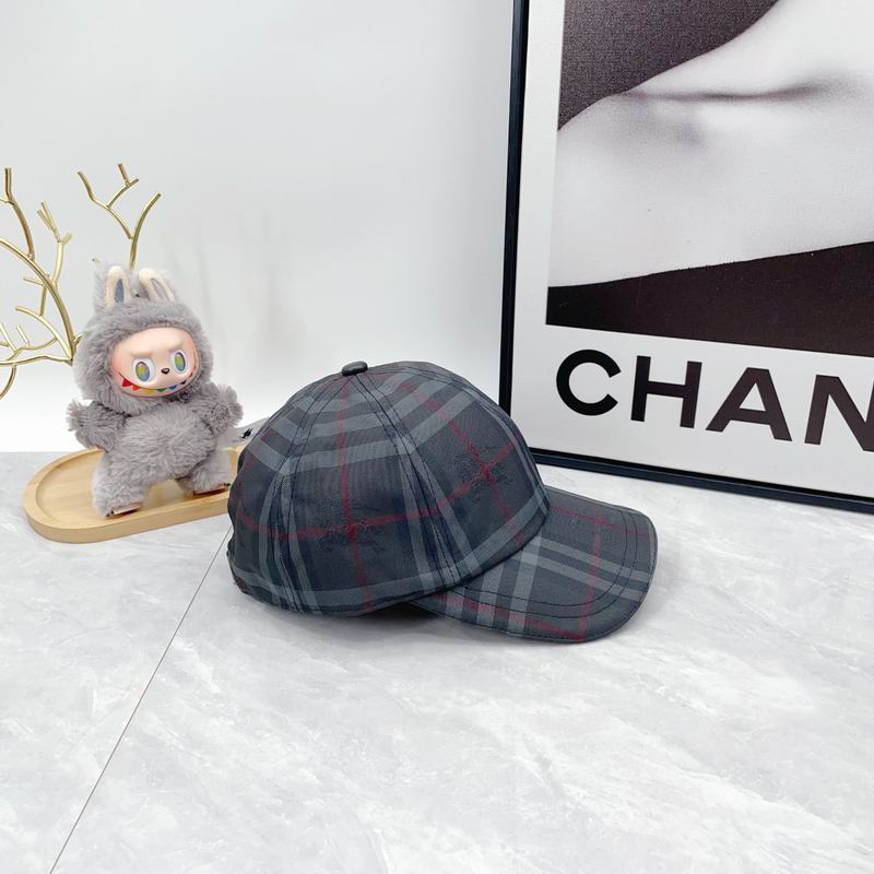 Burberry Cap dx (280)