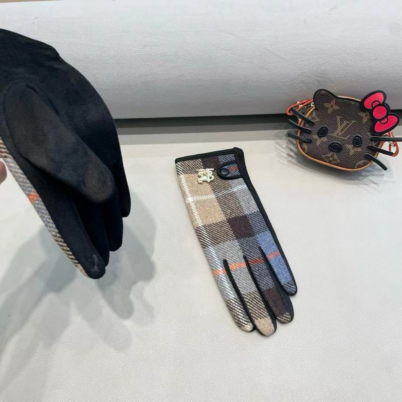 Burberry Gloves 50 (6)