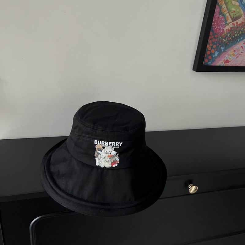 Burberry Hat (693)