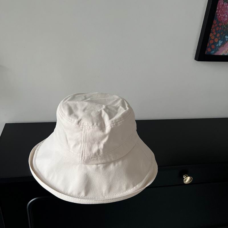 Burberry Hat (710)