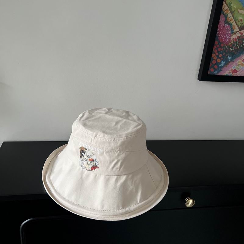 Burberry Hat (712)