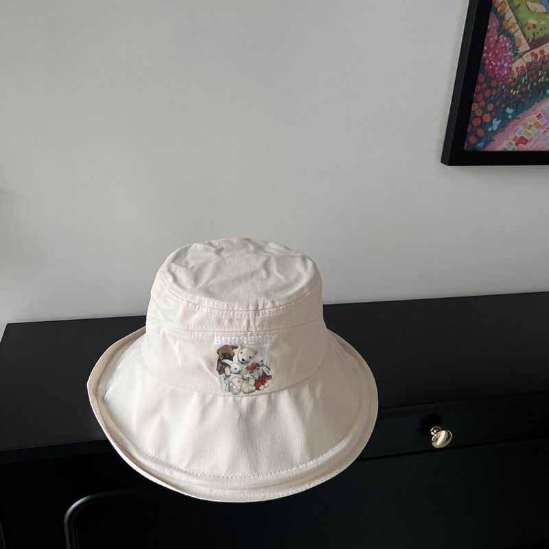 Burberry Hat (713)