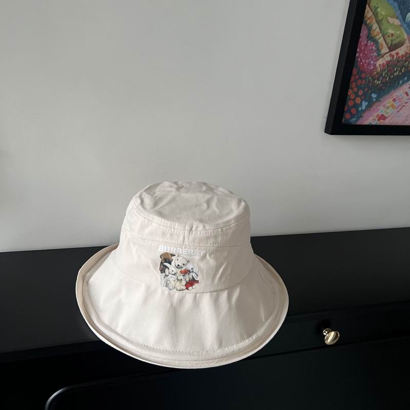 Burberry Hat (716)