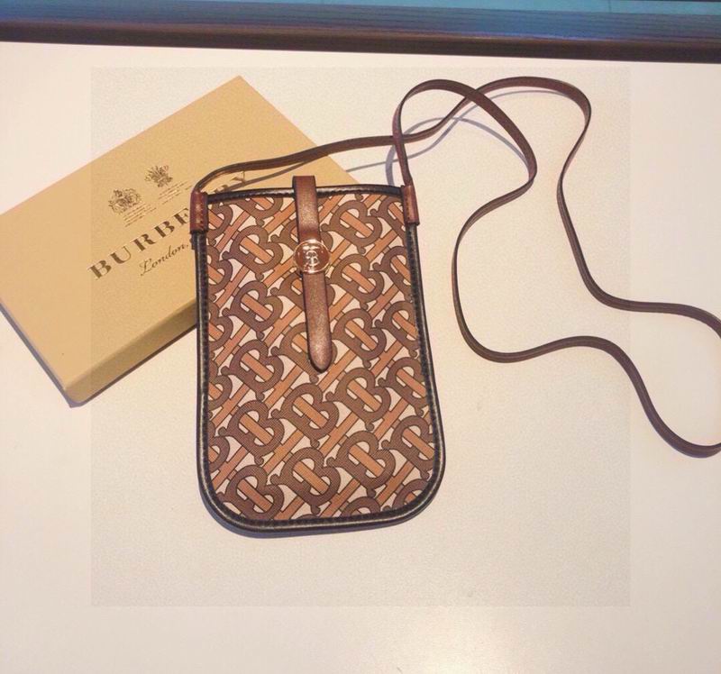 Burberry Phone bag 03 (2)