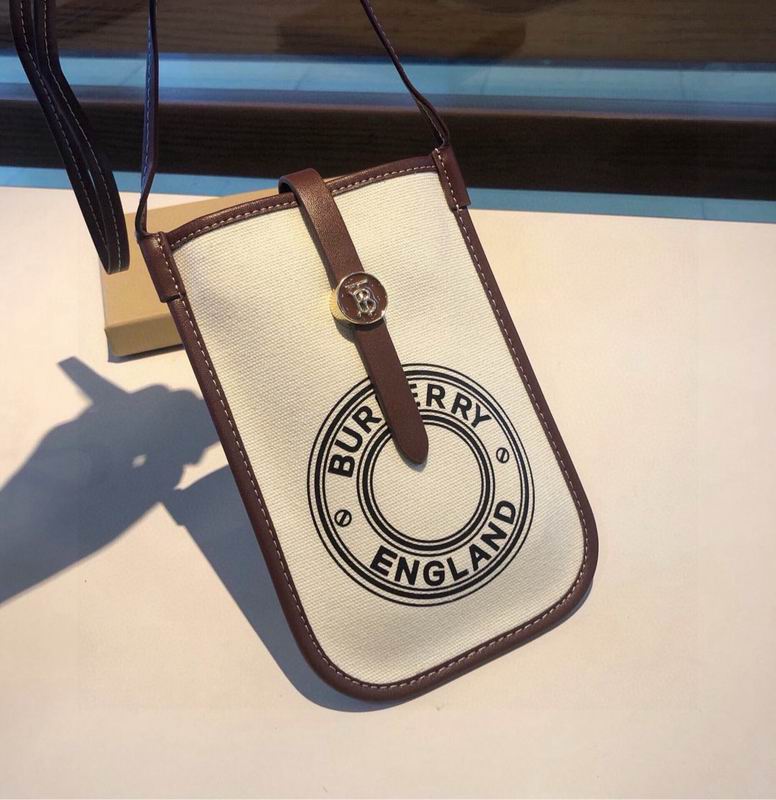 Burberry Phone bag 03 (21)