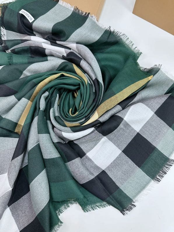 Burberry Scarf 110X200cm E02 (16)