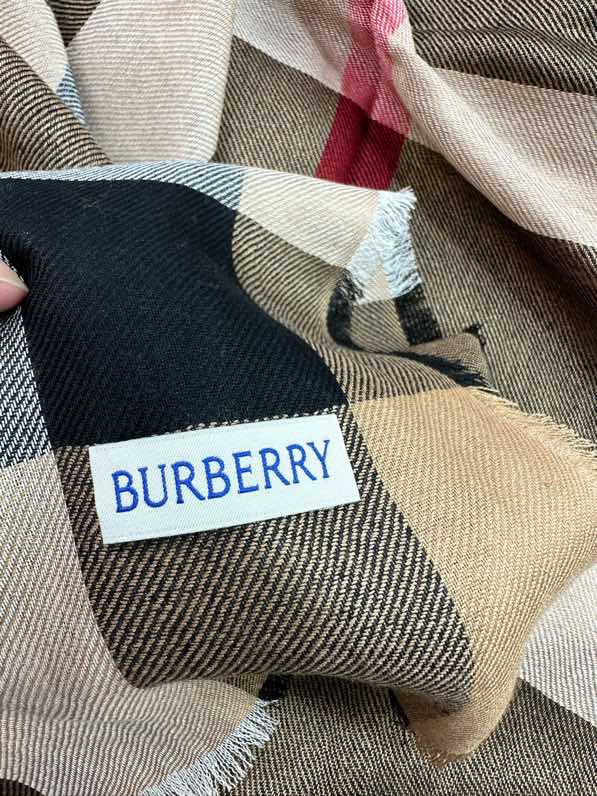 Burberry Scarf 110X200cm E02 (22)