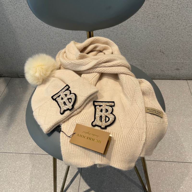 Burberry Scarf Hat (101)