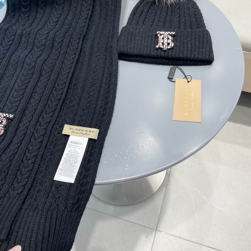 Burberry Scarf Hat (270)