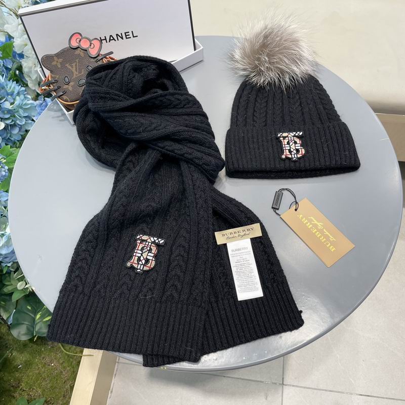 Burberry Scarf Hat (274)