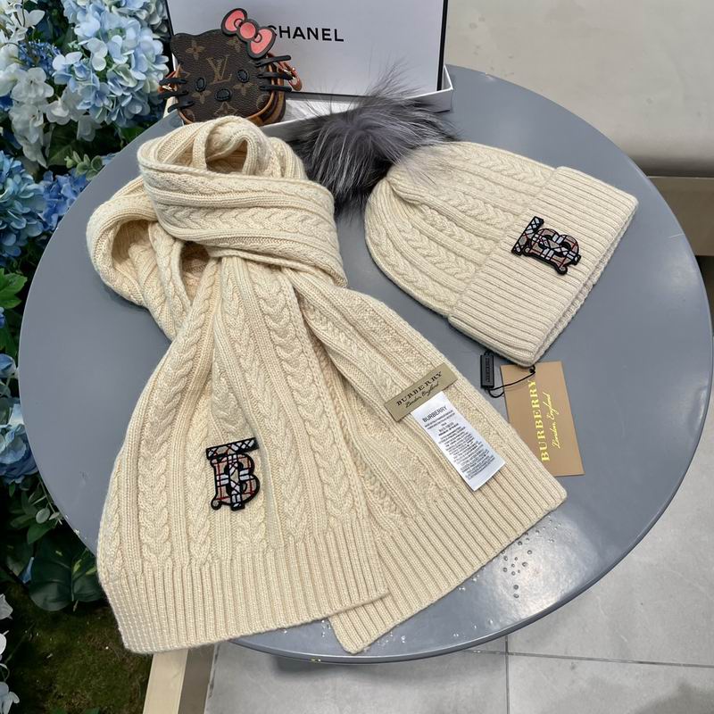 Burberry Scarf Hat (281)