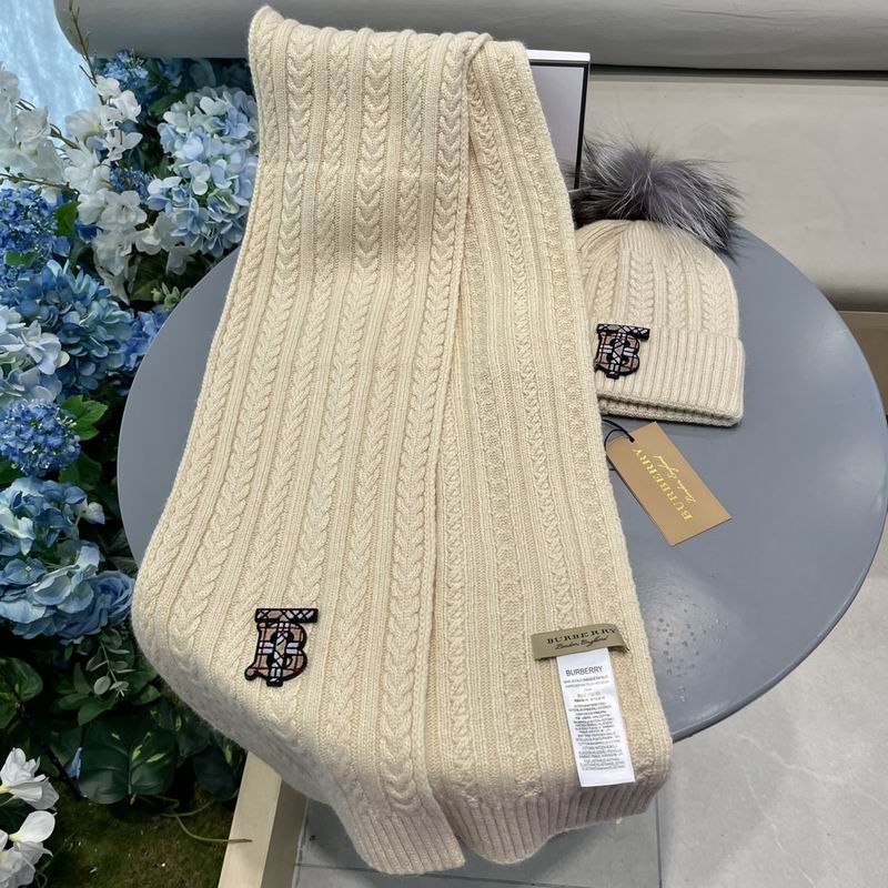 Burberry Scarf Hat (283)