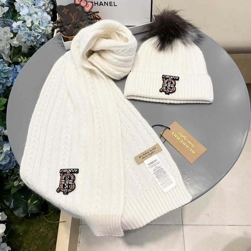 Burberry Scarf Hat (293)