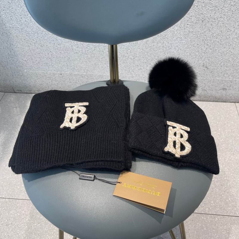 Burberry Scarf Hat (97)
