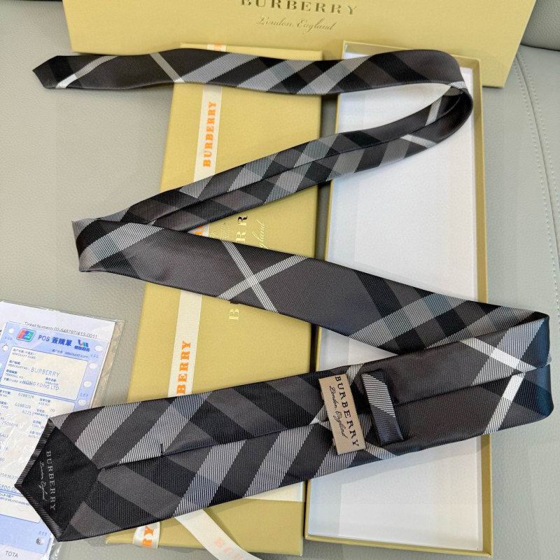 Burberry Tie hm (24)