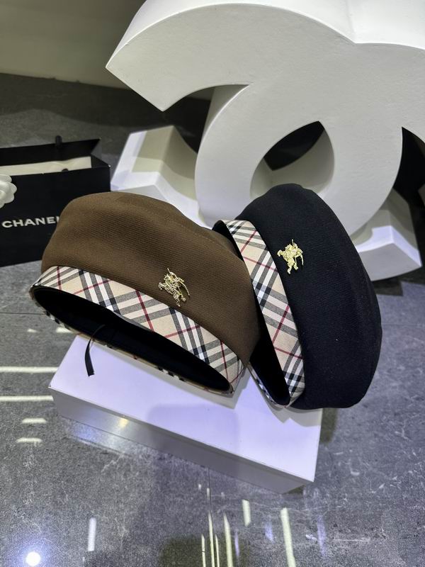 Burberry beret dx (212)