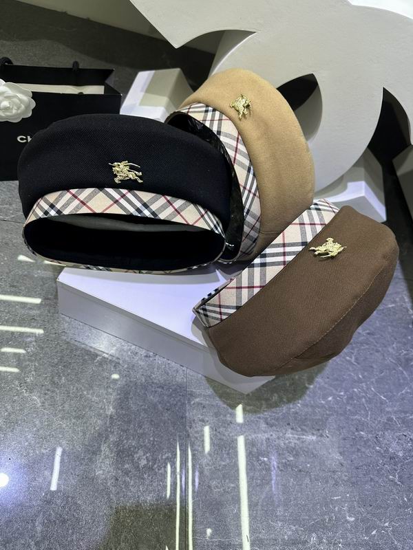 Burberry beret dx (216)