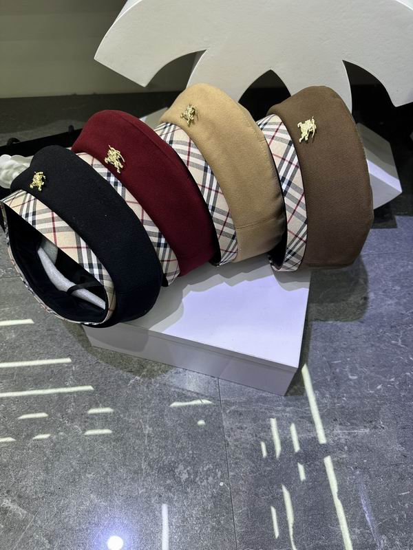 Burberry beret dx (217)